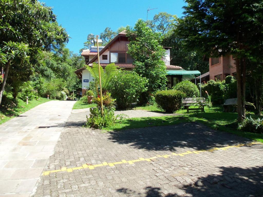 Ex Pousada Vale Do Bosque - Aluguel Por Temporada Hotell Gramado Exteriör bild